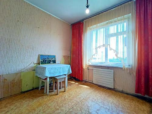 квартира за адресою В'ячеслава Чорновола вул. (Войкова), 4