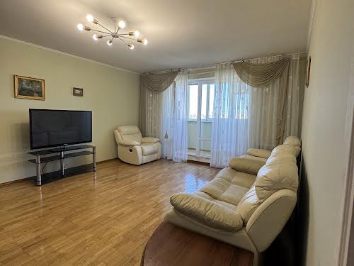 квартира по адресу Генерала Петрова ул., 18а