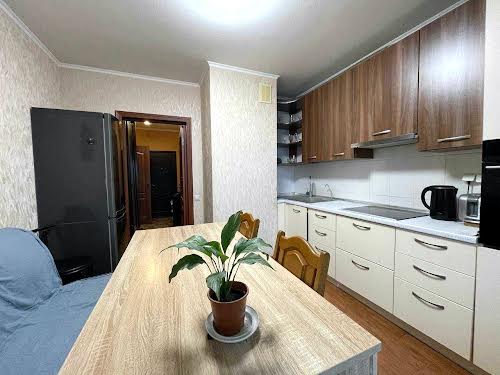 квартира за адресою Краківська вул., 13б