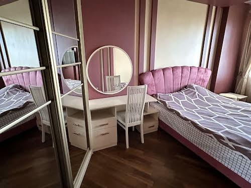 квартира за адресою Павла Тичини вул., 2Б