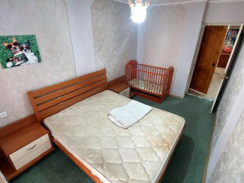 квартира за адресою Ігоря Бедзая вул. (Чкалова), 84
