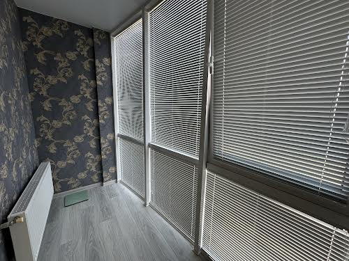 квартира за адресою Мостобудівників вул., 18
