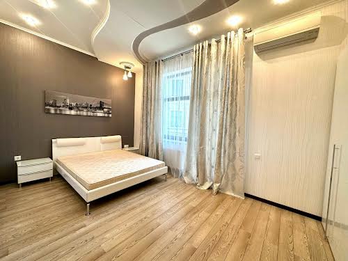 квартира за адресою Генуезька вул., 1