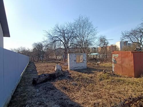 ділянка за адресою Буржуйський