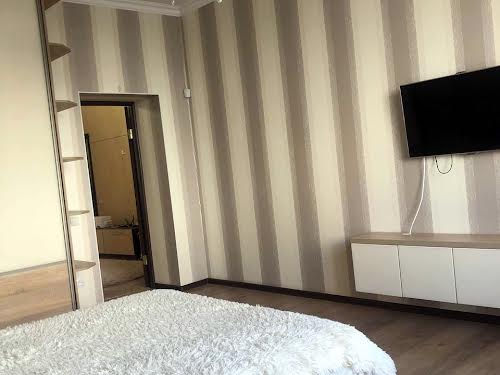 квартира за адресою Академіка Заболотного вул., 61/1