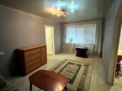 квартира за адресою Богдана Хмельницького вул., 9