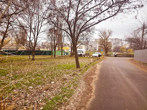 участок по адресу Зелена, 1
