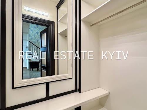будинок за адресою Квіткові Луки вул.