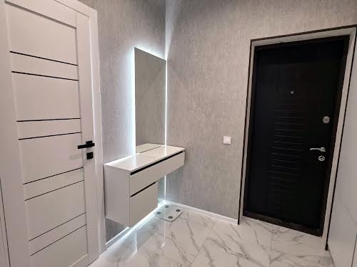 квартира по адресу Українська ул., 85В