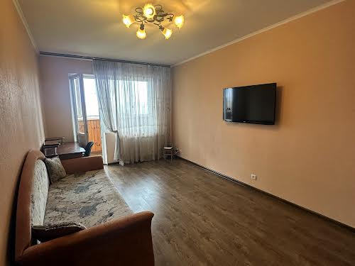 квартира за адресою Рональда Рейгана вул., 30а