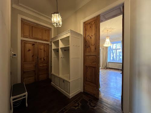 квартира за адресою Французький бульв., 11а