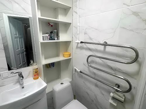 квартира за адресою Степана Бандери вул., 8а