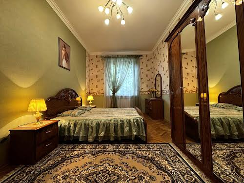 квартира за адресою Гетьмана Петра Дорошенка вул. (), 71