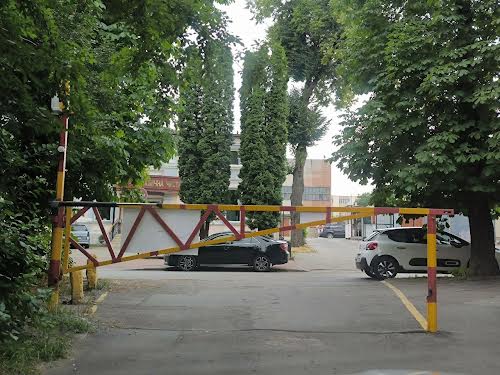 квартира за адресою свободи, 55