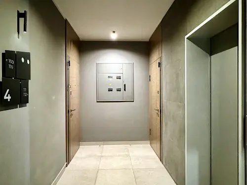 квартира за адресою Салютна вул., 2к7