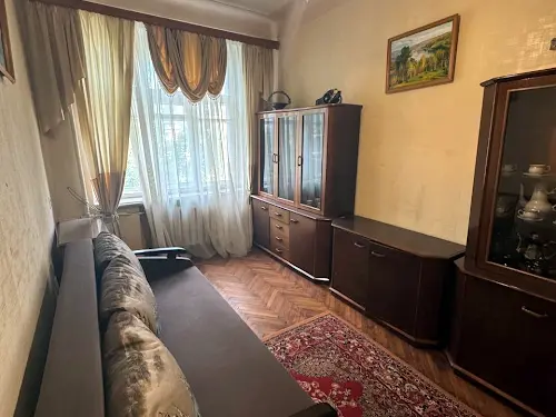 квартира за адресою Гіршмана вул., 19