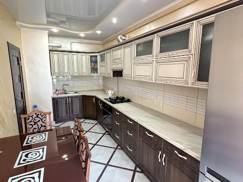 квартира за адресою Богдана-Ігора Антонича вул., 5а