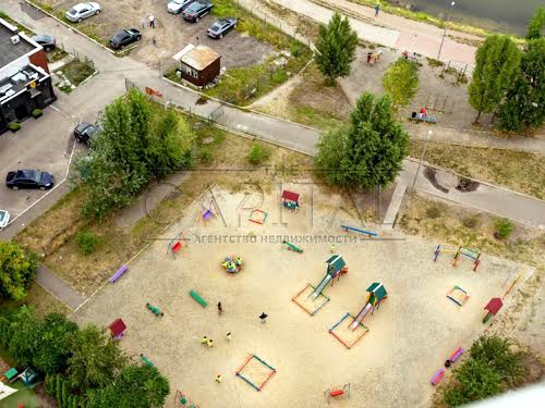 квартира за адресою Драгоманова вул., 1-Л