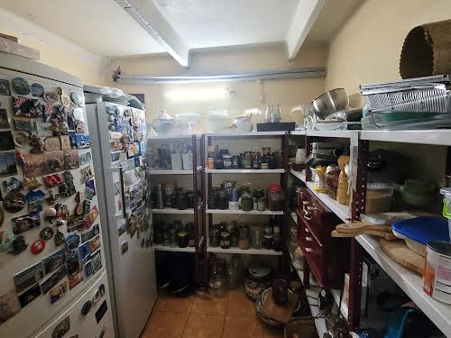 будинок за адресою Центральна вул.