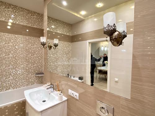 квартира по адресу Авиаконструктора Антонова ул., 2-Б