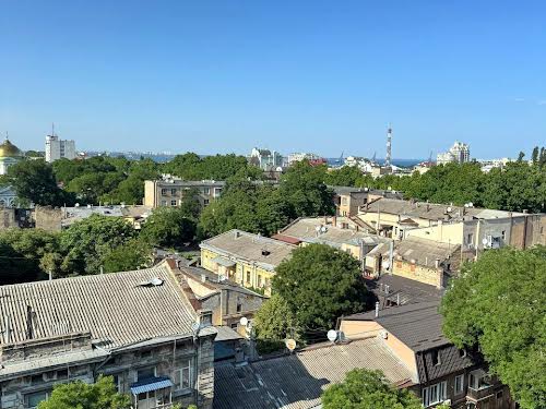 квартира за адресою Базарна вул., 82