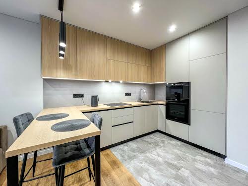 квартира по адресу Червоной Калины просп., 56а