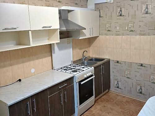 квартира по адресу Быкова Леонида бульв., 5
