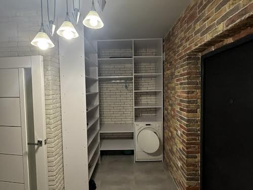 квартира за адресою Трускавецька вул., 2