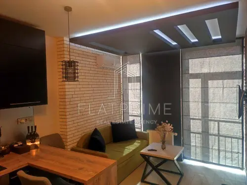 квартира за адресою Регенераторна вул., 4