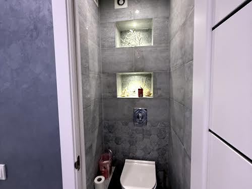 квартира за адресою Грушевського вул., 28