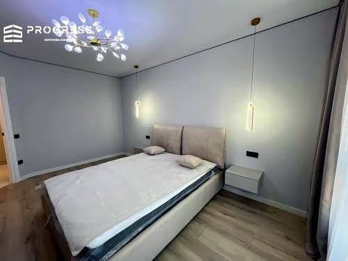 квартира за адресою Юліана Пелеша вул., 8
