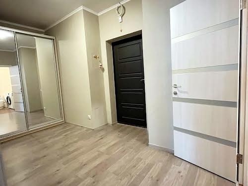 квартира по адресу Драгоманова ул., 2-Б