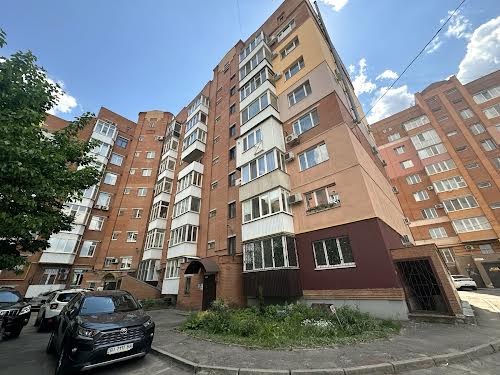 квартира за адресою В'ячеслава Чорновола вул., 2б