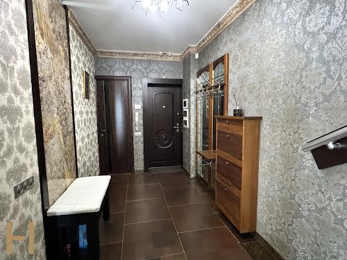 квартира за адресою Срібнокільська вул., 22