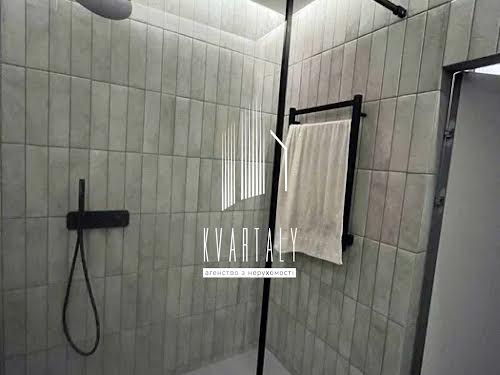 квартира за адресою Салютна вул., 2