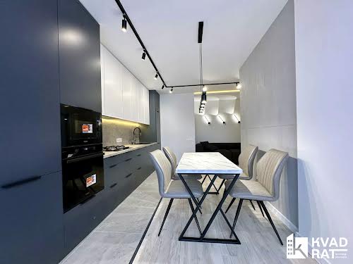 квартира за адресою Височана вул., 18