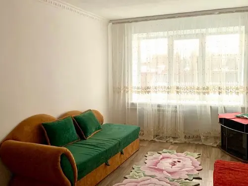 квартира за адресою Волонтерська вул. (Тувинських Добровольців), 8