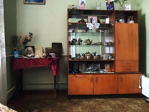 дом по адресу Строителей ул., 15