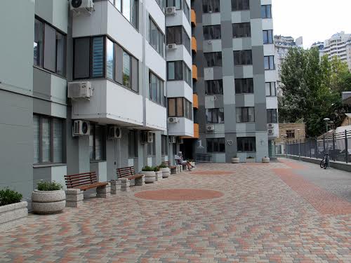 квартира за адресою Канатна вул., 122