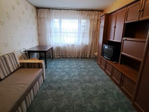 квартира по адресу вул. Озерна, 15