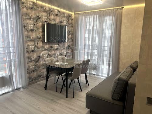 квартира за адресою Дніпровська набережна вул., 18а