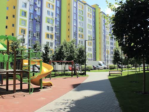 квартира за адресою Яблунева вул., 11