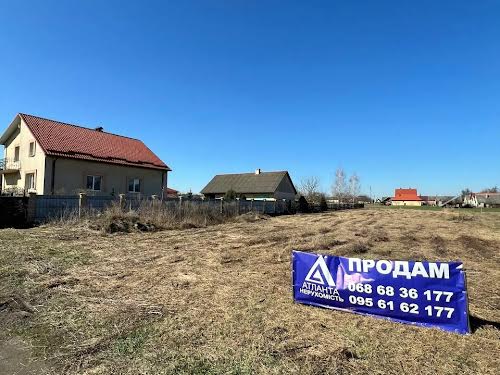ділянка за адресою садова