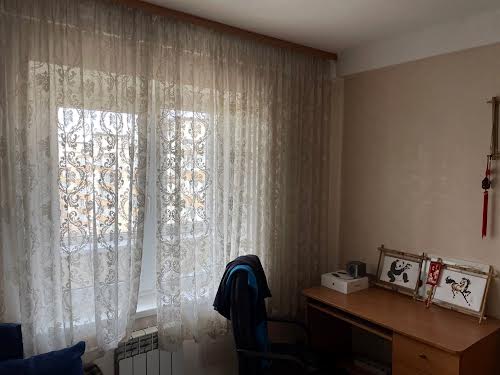 квартира за адресою Ореста Левицького вул. (Академіка Курчатова), 25/37
