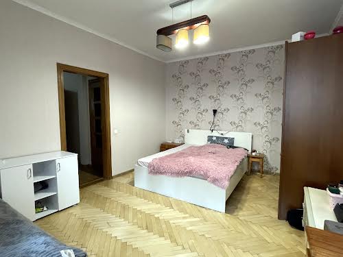 квартира по адресу Джерельная ул., 34