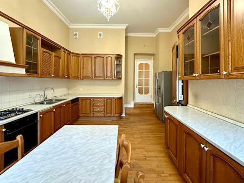 квартира по адресу Александра Конисского ул., 30