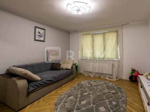 квартира по адресу Крайняя ул., 1