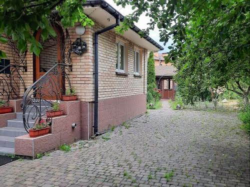 будинок за адресою с. Горенка, Польова, 37