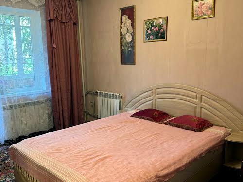 квартира за адресою Феофіла Яновського вул., 2
