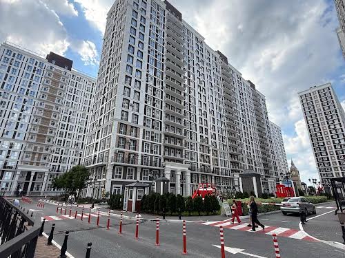 комерційна за адресою Михайла Максимовича вул. (Онуфрія Трутенка), 24-Б
